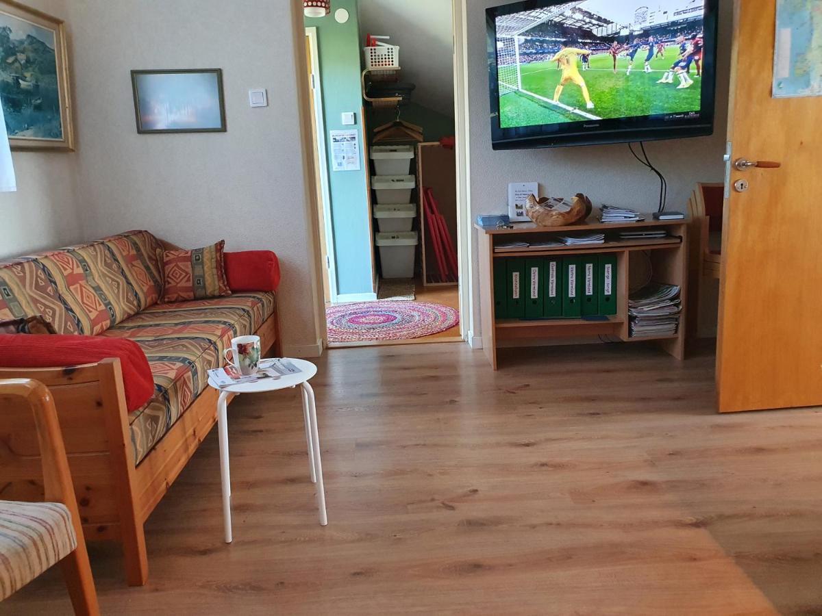 Appartamento Bo Hos Nancy I Oelme Kristinehamn Esterno foto